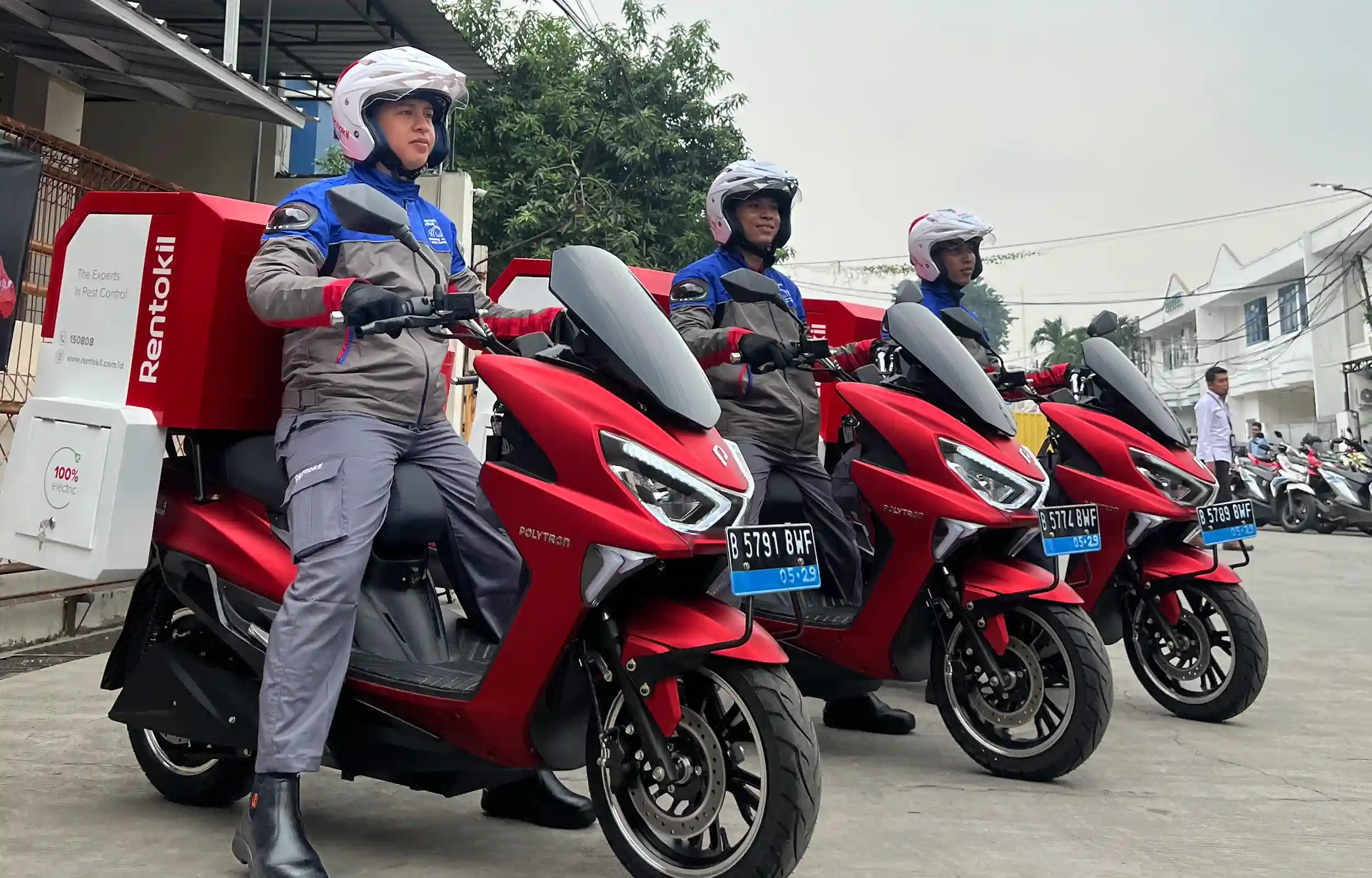 Rentokil Initial Indonesia menggunakan motor listrik