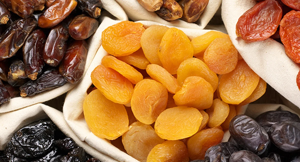 image-stock-dried-fruit.webp