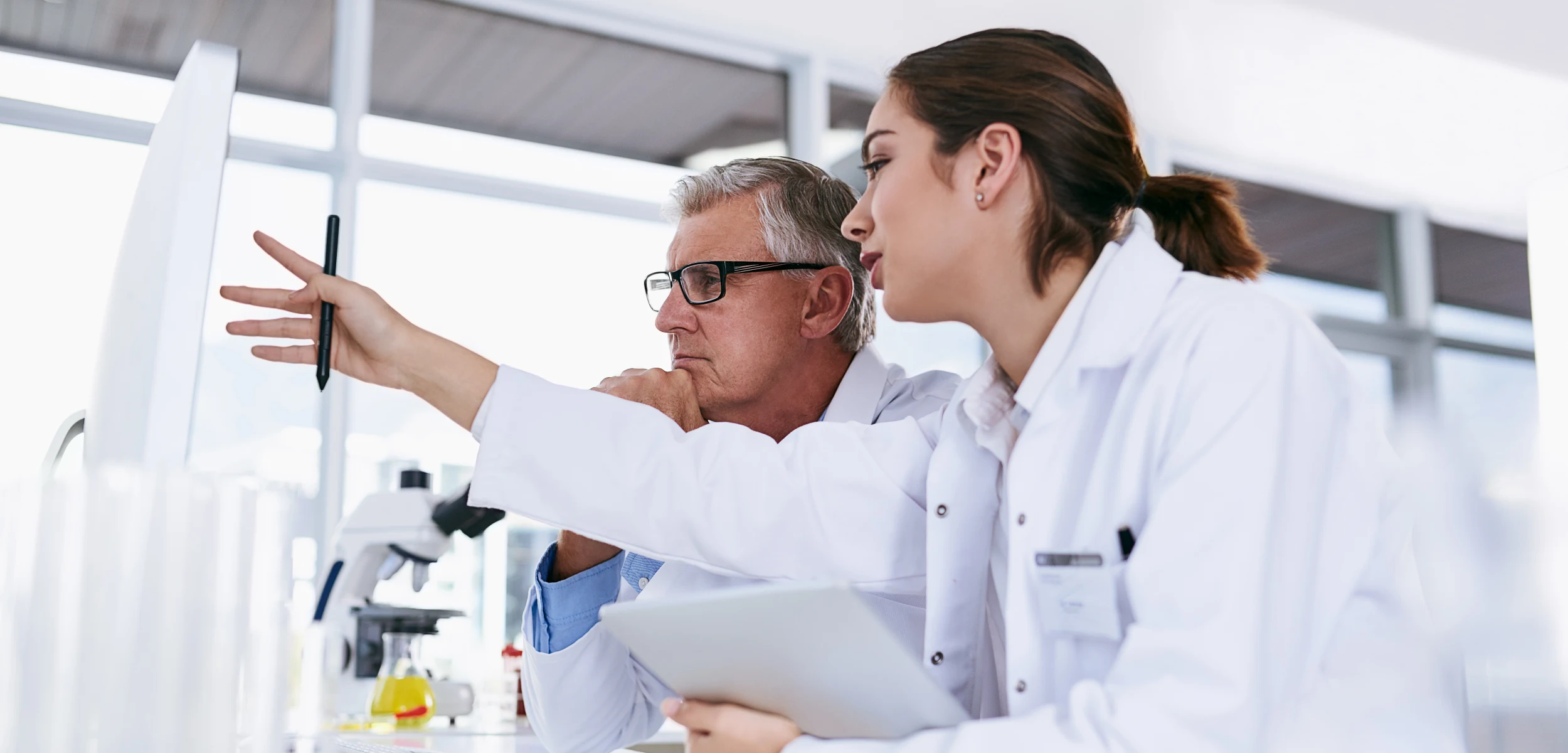 pharmaceutical engineer in lab